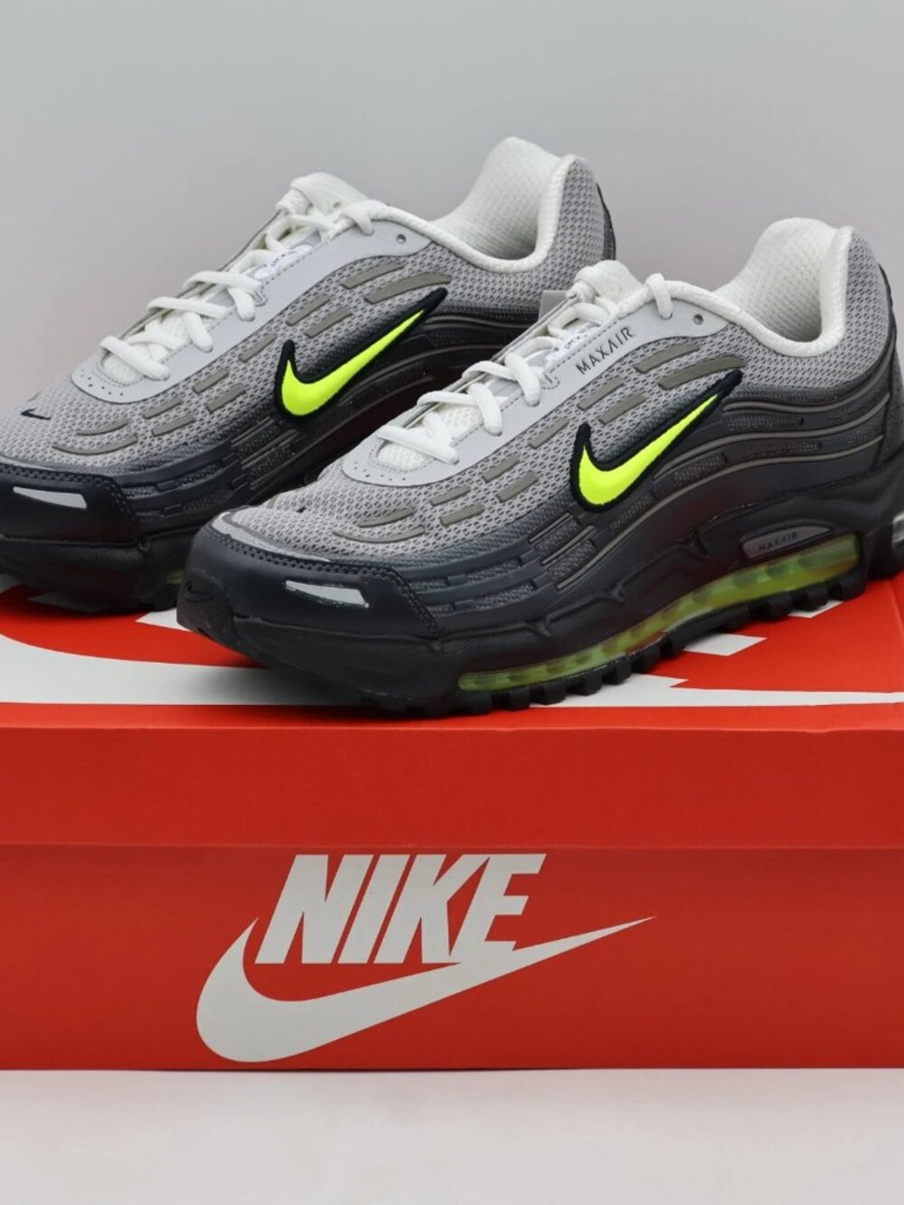Men's Nike Air Max TL 2.5 Shoes -Pearl Grey Anthracite Graphite Neon FZ4110-010